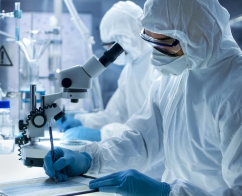 Lições que a Indústria Científica e Farmacêutica podem aprender com a COVID-19 e Pandemias passadas.